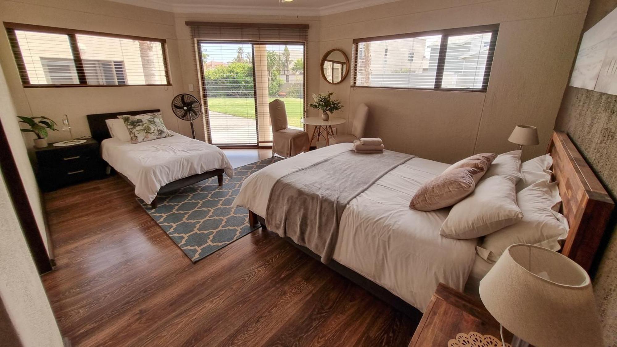 Vogelstrand Holiday House ซวาคอปมุนด์ ภายนอก รูปภาพ
